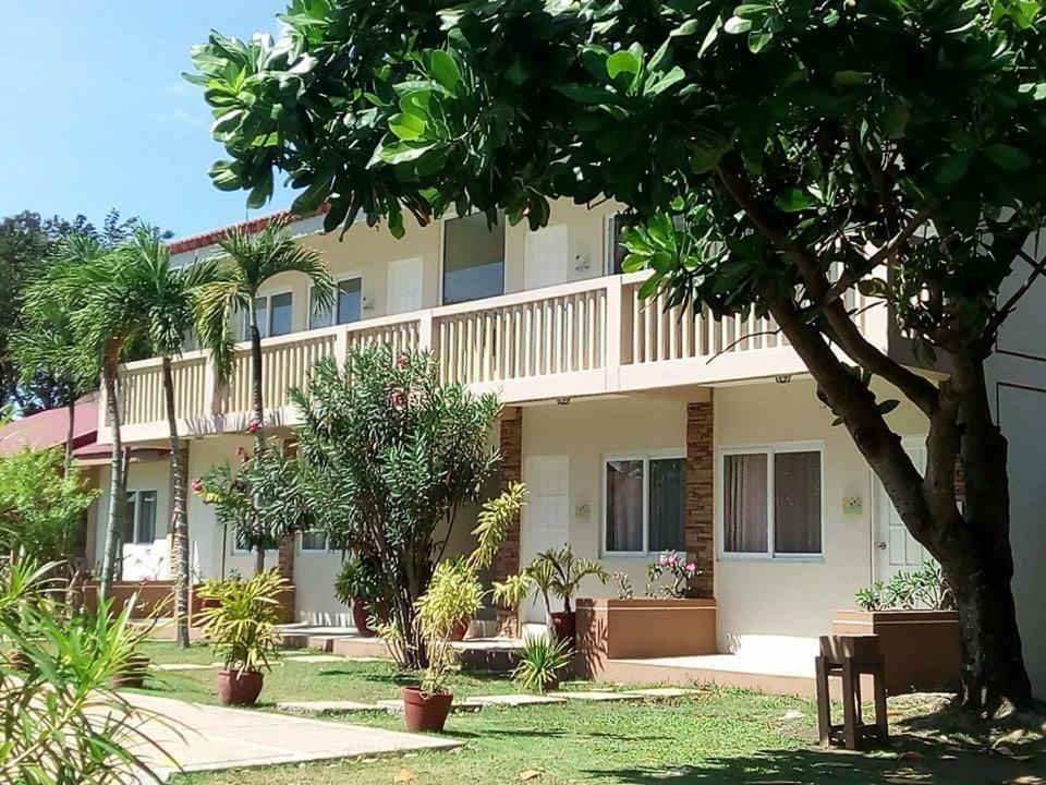 Happy Ripples Beach Resort Mabilao Exteriér fotografie